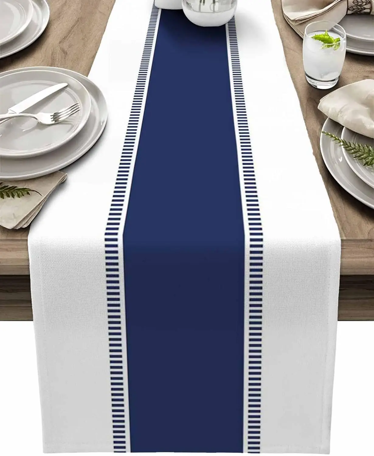 Christmas Table Runner - Льняная настольная дорожка в темно-синюю полоску,